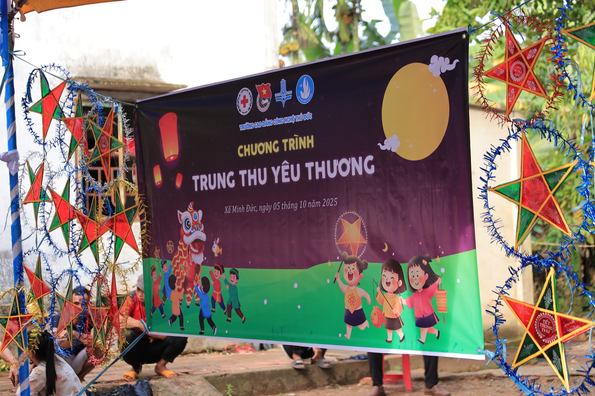 TRUNG THU YÊU THƯƠNG 2025